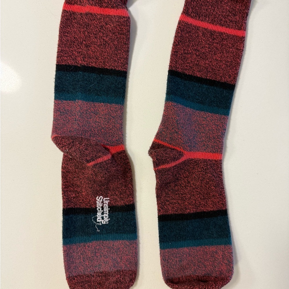 Life Is Good Men's Casual Socks - Red and Black Stripes